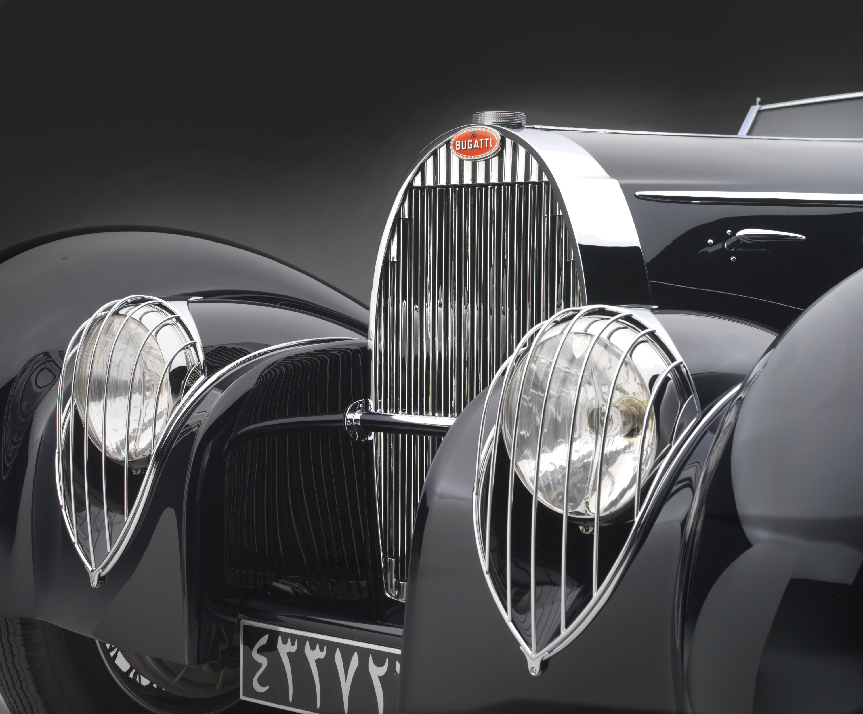 美品】Empire Art DirectのAntique Automobile？ Opening Program—Roaring: Art, Fashion, and the Automobile in