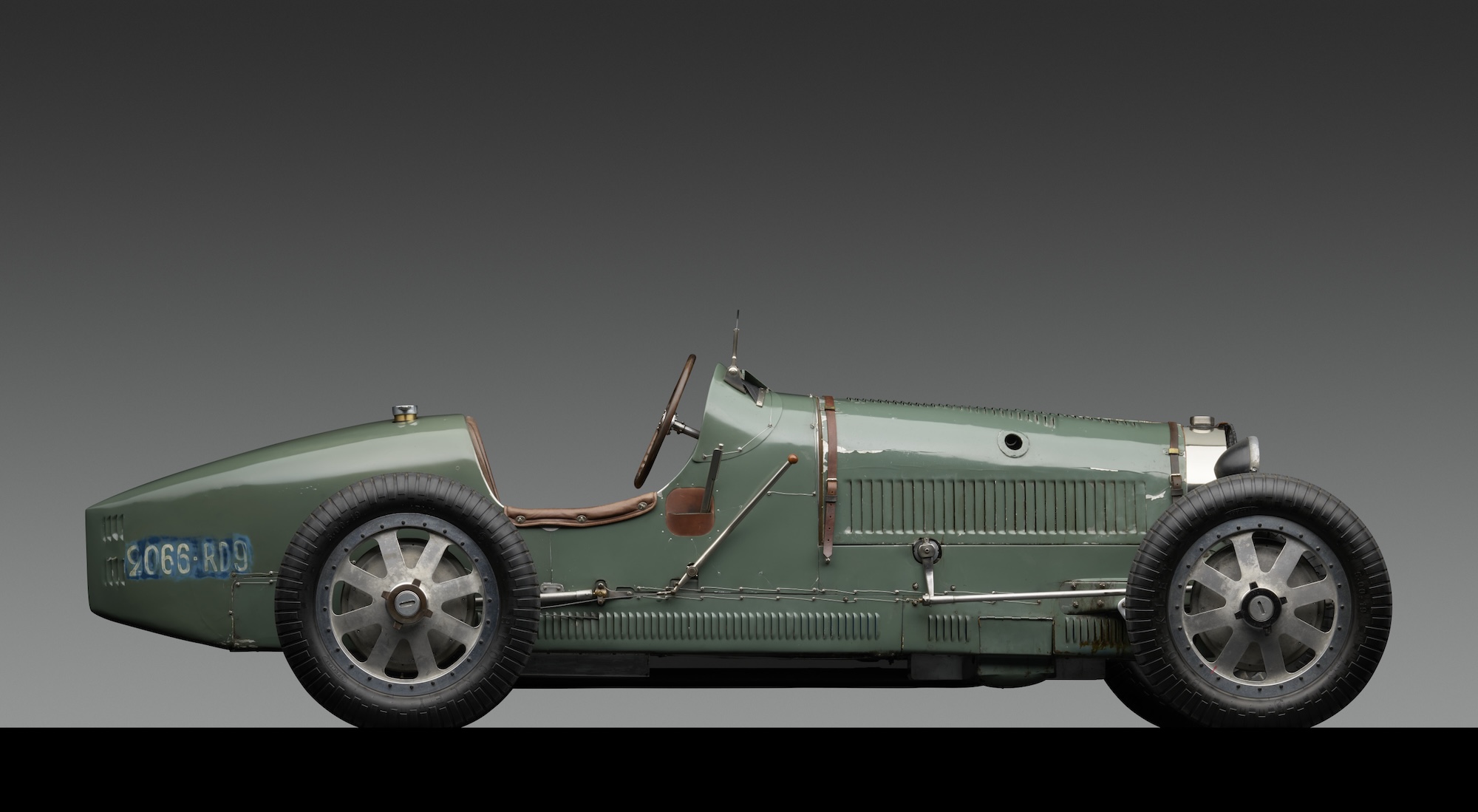 Roaring: Art, Fashion, and the Automobile in France, 1918–1939