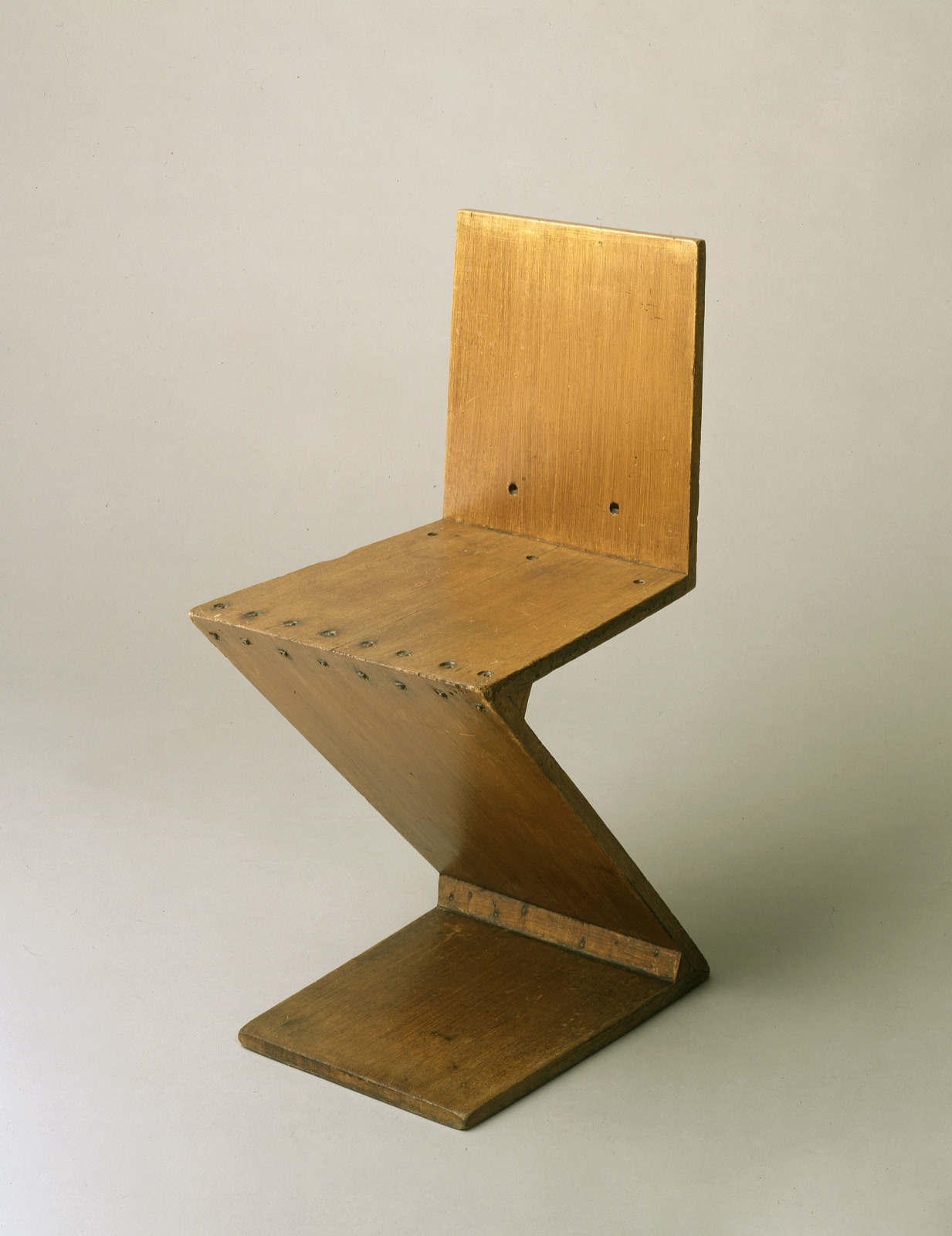 Zigzag Chair, Gerrit Thomas Rietveld, Dutch, 1888–1964, designed 1934; made c.1938, Mahogany and brass