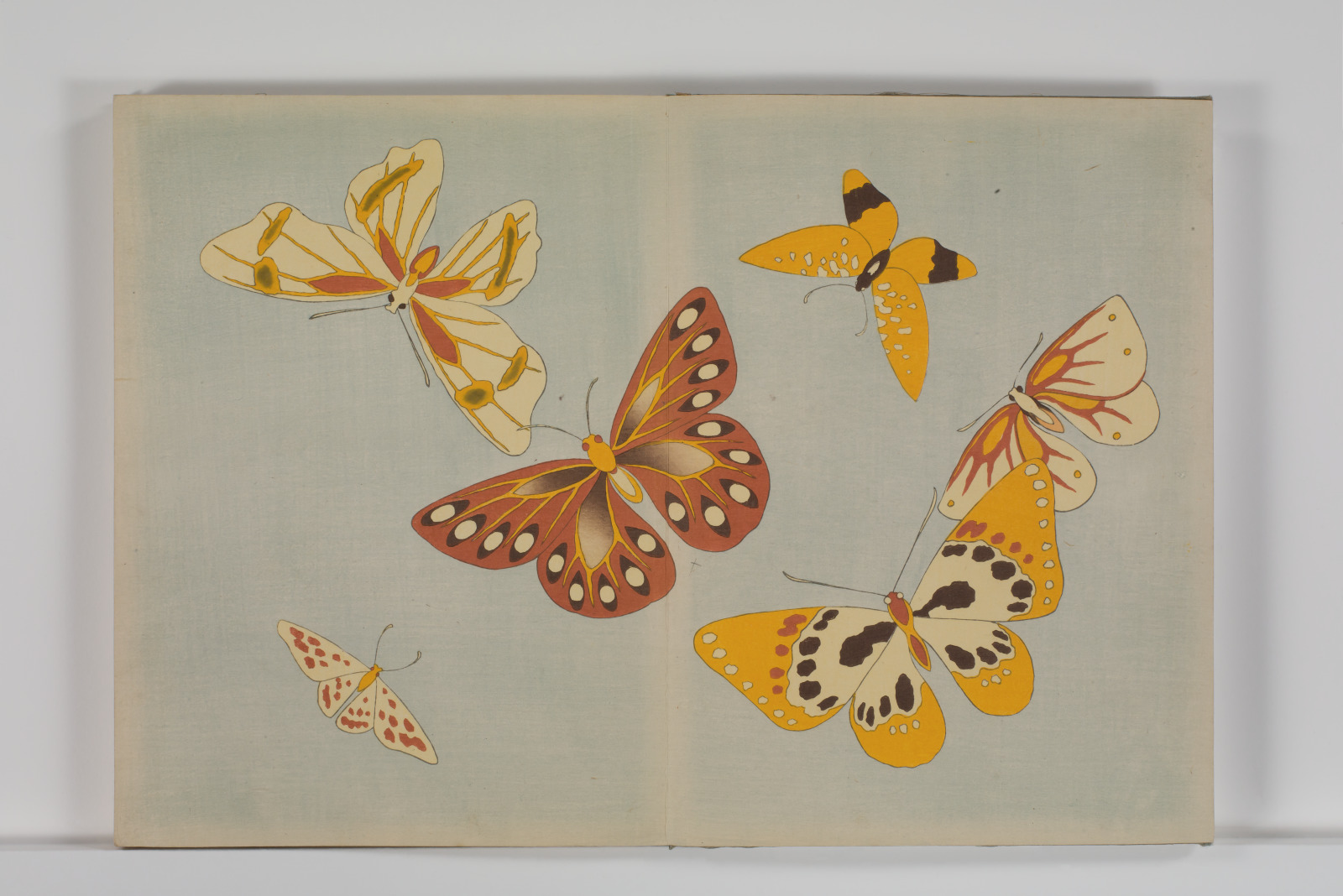 Chō senshu (A Thousand Kinds of Butterflies), Volume 1