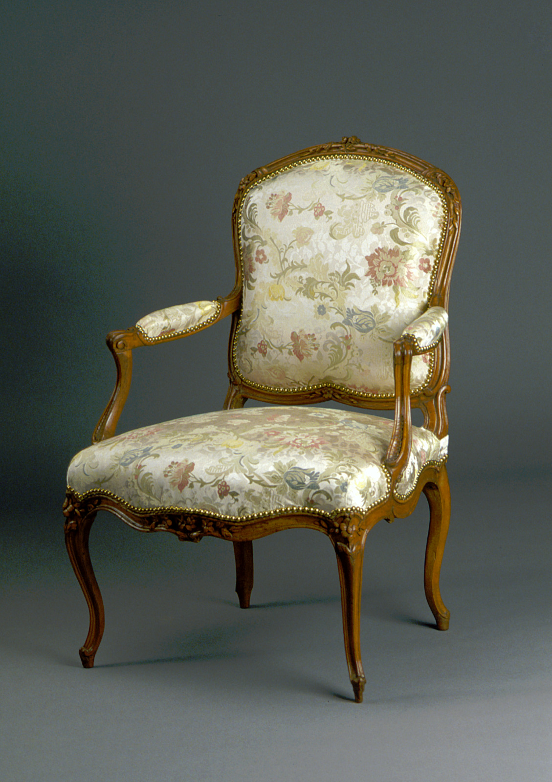 Armchair, Claude-Étienne Michard, French, 1732–1794, c.1760–65, Beech with reproduction silk brocade upholstery