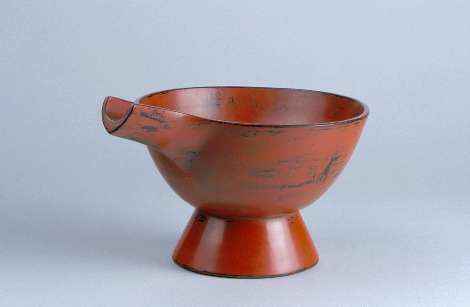 Spouted Bowl (kataguchi)