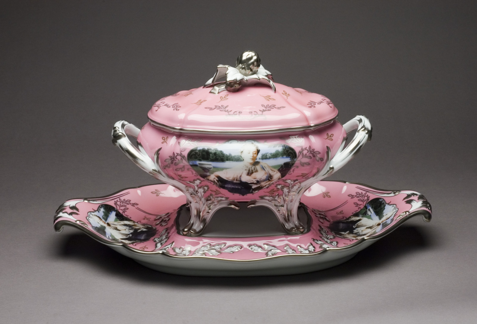 Madame de Pompadour (nee Poisson) Soup Tureen and Stand - Saint