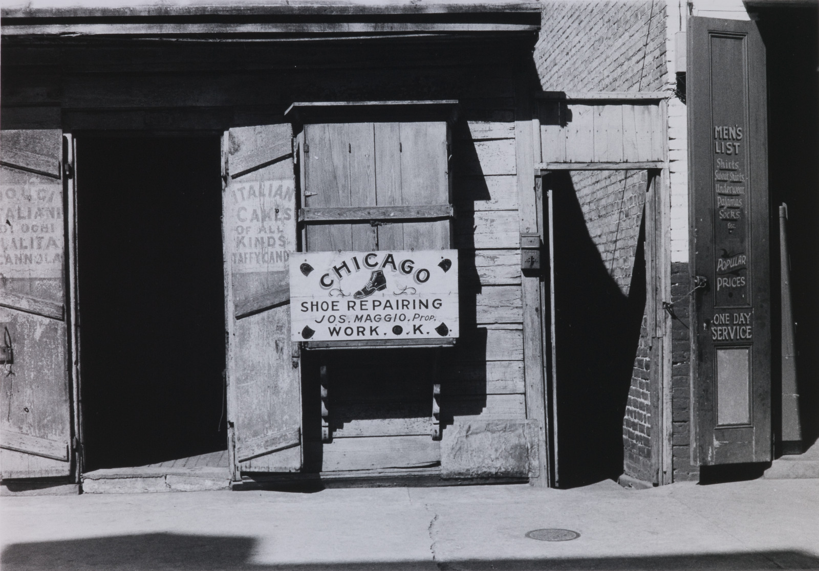 Untitled (Chicago Shoe Repairing)