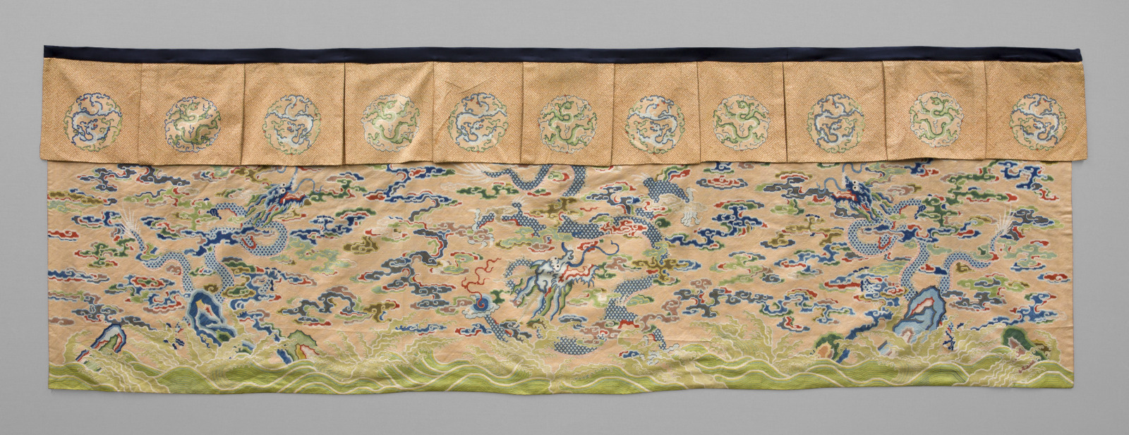 Altar Frontal with Design of Dragons amidst Multicolored Clouds and Waves with Kui-Dragon Roundels